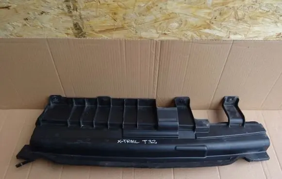 Nissan X-Trail T32 Top upper radiator support slam panel