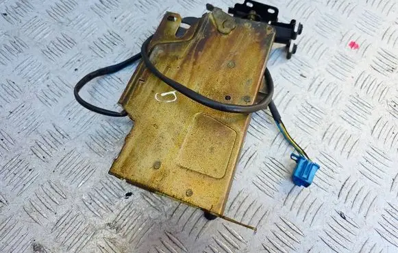 Audi Cabriolet B3 8G Convertible roof lock/latch 