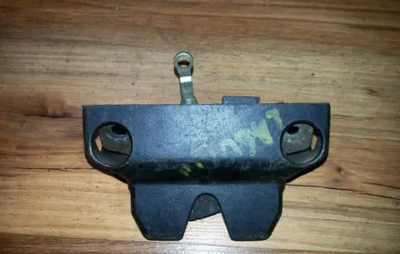 Renault Laguna I Tailgate/trunk/boot lock/catch/latch 7700823676D