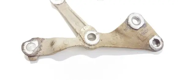 Honda Civic Engine mounting bracket 77f0320