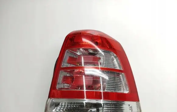 Opel Zafira B Rear/tail lights