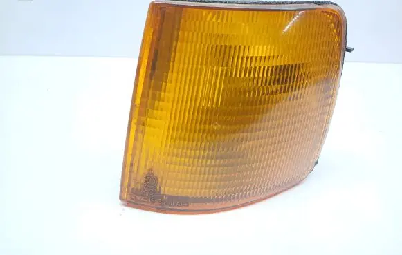 Volkswagen PASSAT B3 Front indicator light