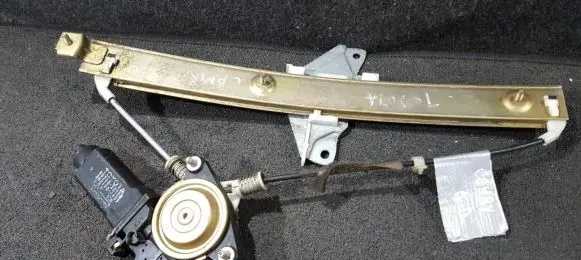 Toyota Camry Sliding door window regulator with motor 0621004631