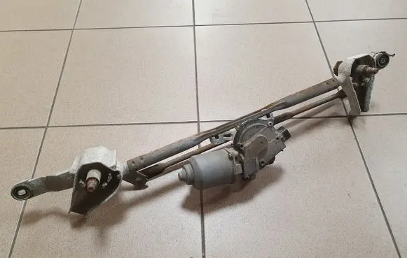 Subaru Forester SH Front wiper linkage and motor 86511SC011 1593001843