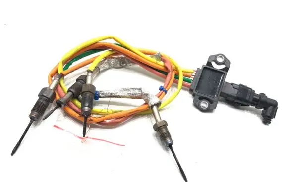Dacia Duster II Exhaust gas temperature sensor 226582354R