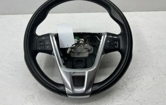 Volvo V40 Steering wheel 31332927