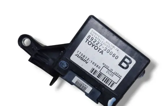 Lexus GS 250 350 300H 450H Other control units/modules 8922730060 ZZPZZ079TS 17581210580