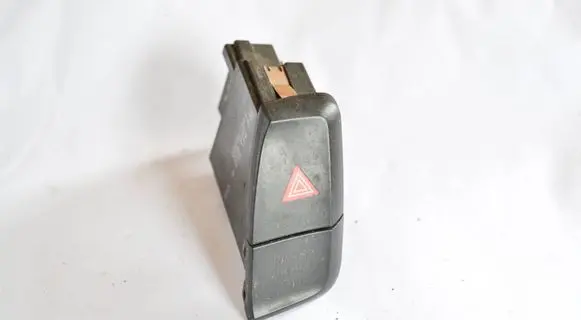 Audi A4 S4 B8 8K Hazard light switch 8K2941509A 171070952 211248000