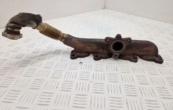 Opel Zafira C Exhaust manifold 55401382 428702815