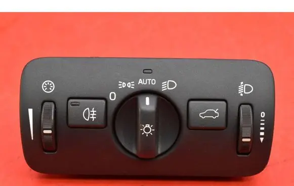 Volvo V40 Light switch 30739425