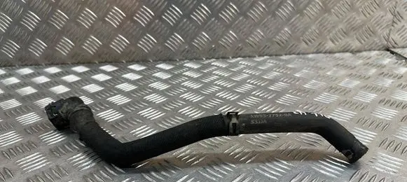 Jaguar XJ X351 Engine coolant pipe/hose AW937752BA