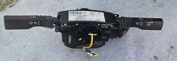 Opel Vectra C Wiper turn signal indicator stalk/switch 13112784