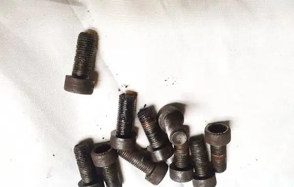 Volvo S80 Nuts/bolts 
