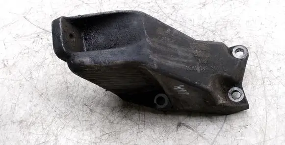 Audi A6 S6 C5 4B Engine mounting bracket 8D0199307L
