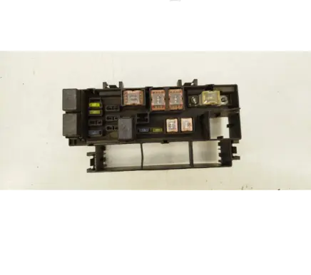 Subaru Impreza II Fuse module 82241FE010 506322
