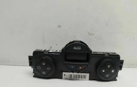 Renault Megane II Climate control unit 8200501456