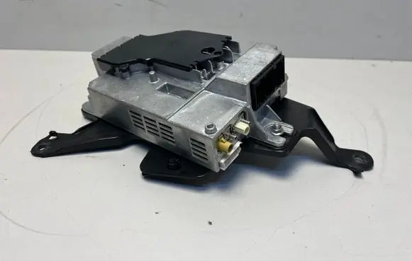 BMW X2 U10 Sound amplifier 5B44D23 5A9BF79