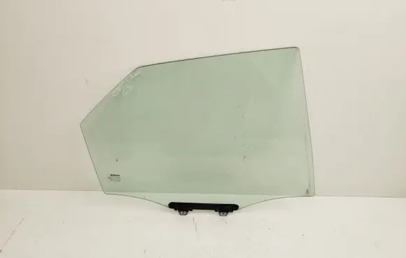 Honda Civic Rear door window glass 43R00048