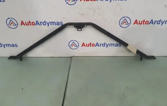 Radiator support slam panel bracket