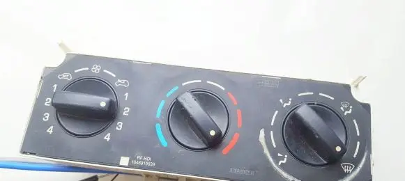 Peugeot Partner Climate control unit 1848819655 030807d