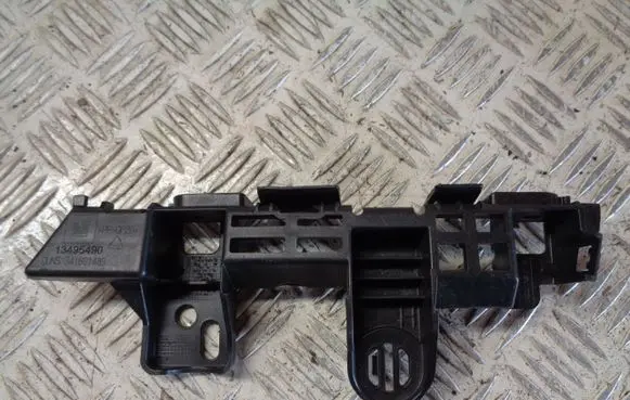 Opel Adam Front bumper mounting bracket 13495490