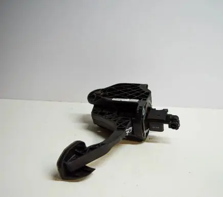 Clutch pedal
