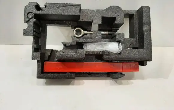 Volvo S40, V40 Tool box 31317532