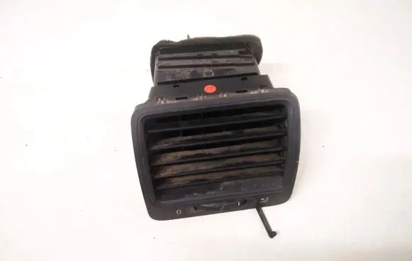 Volkswagen Golf V Dash center air vent grill 1k0819710 1k0819704