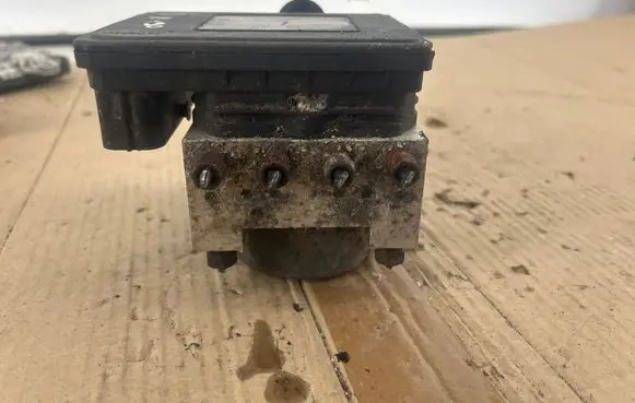 Honda Civic IX ABS Pump 06210963003 28515102133 06261338331