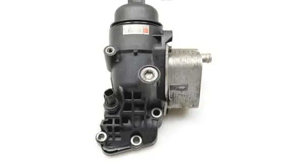 Hyundai Tucson TL Oil filter mounting bracket 264002A900