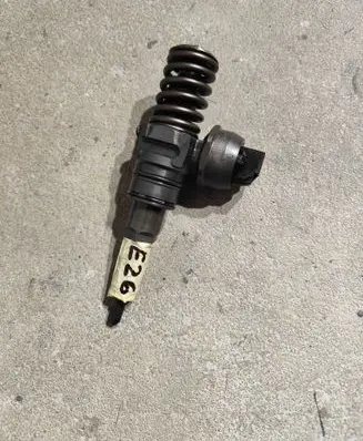 Skoda Roomster (5J) Fuel injector 038130073AG