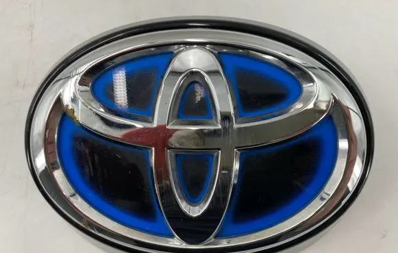 Toyota Corolla E210 E21 Manufacturer badge logo/emblem 6793002060