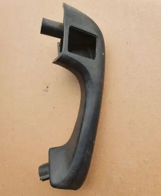 Volkswagen PASSAT B3 Front door interior handle trim 357867197B 357867179A