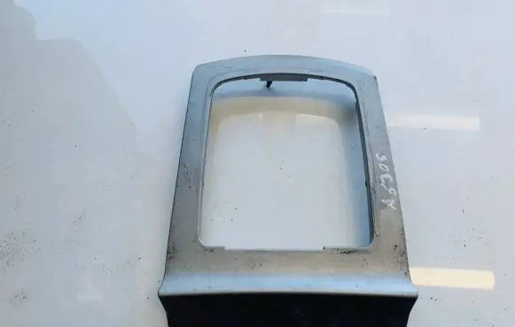 Ford Focus Other interior part 4m5xa045b79aa 4m51a044h83adw