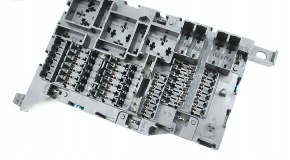 BMW 2 F45 Current control relay 9360501