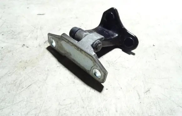 Infiniti Q50 Rear door upper hinge A070017 ES695115