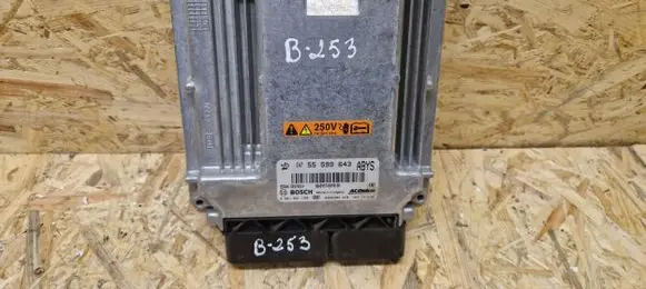 Opel Insignia A Engine control unit/module 55599643 55574814 0281031159