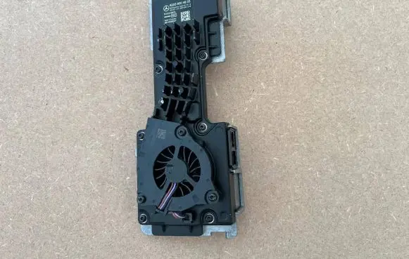 Windshield/windscreen camera