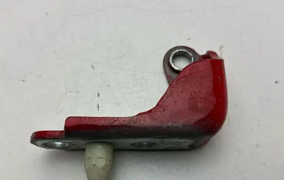 Ford Mustang VI Front door upper hinge 22801110