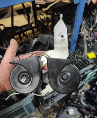 Renault Clio IV Horn signal