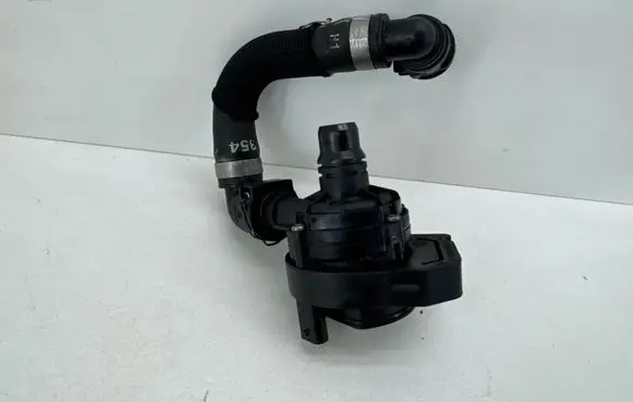 Peugeot 2008 II Electric auxiliary coolant/water pump 9833874480