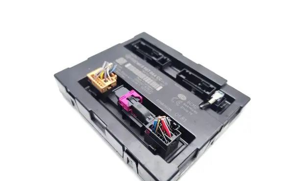 Audi A4 S4 B8 8K Comfort/convenience module 8K0907064CC