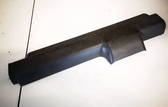 Front sill trim cover