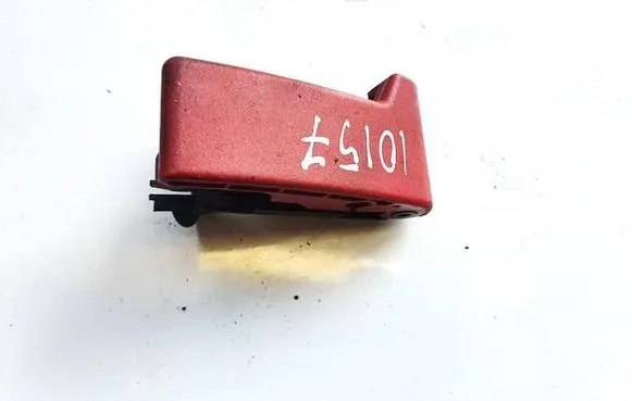 Engine bonnet (hood) release handle