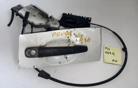Peugeot 207 Front door exterior handle 