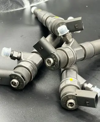 BMW 3 E90 E91 Fuel injectors set 0445110216