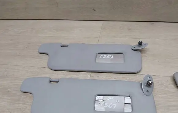 Toyota Yaris Sun visor