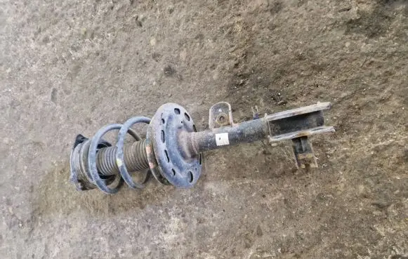 Nissan Murano Z51 Front shock absorber with coil spring