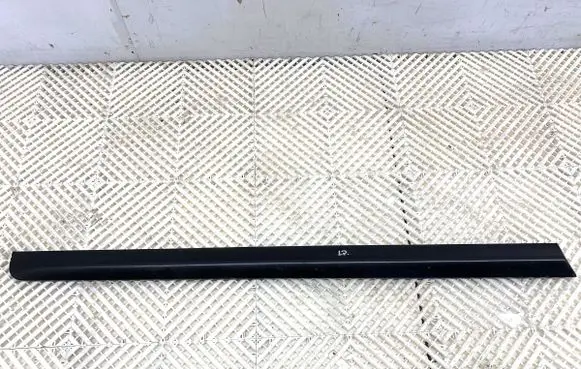 Audi A4 S4 B7 8E 8H Front door trim (molding) 