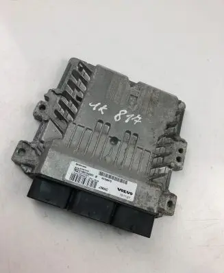 Volvo V50 Engine control unit/module ECU 30788975 S180134001B